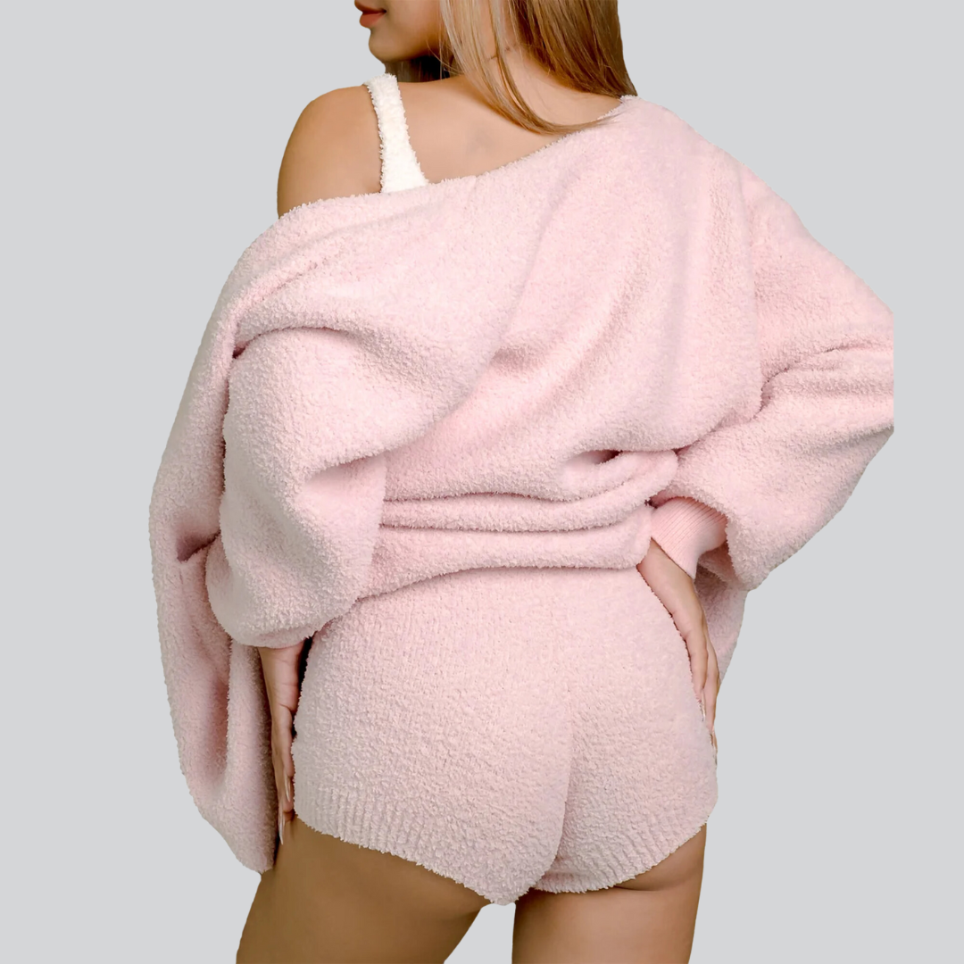 Cuddly Knitwear in Pink