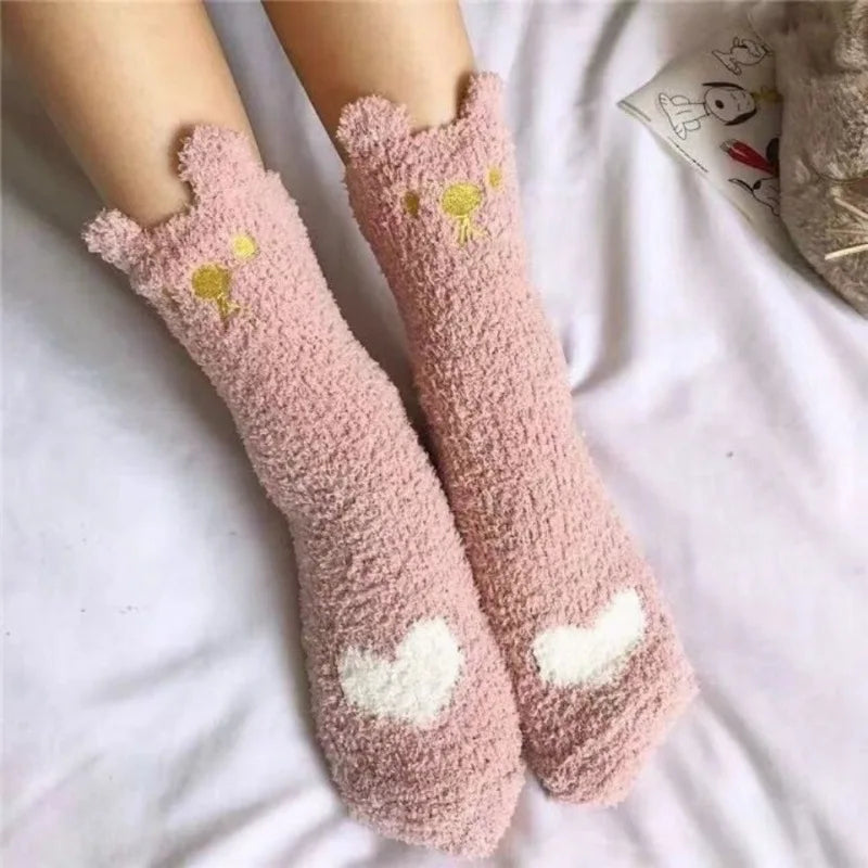 COZY CAT CLAWS SOCKS